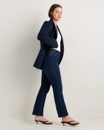 Curvy Bella Stretch Straight Jeans