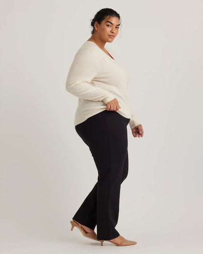 Ultra-Stretch Ponte Straight Leg Pants