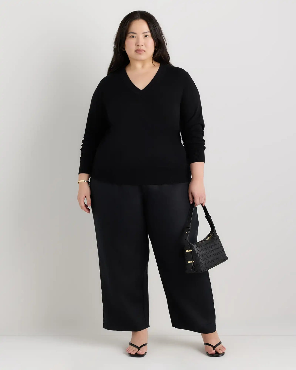 Lightweight Cotton Cashmere V-Neck Sweater