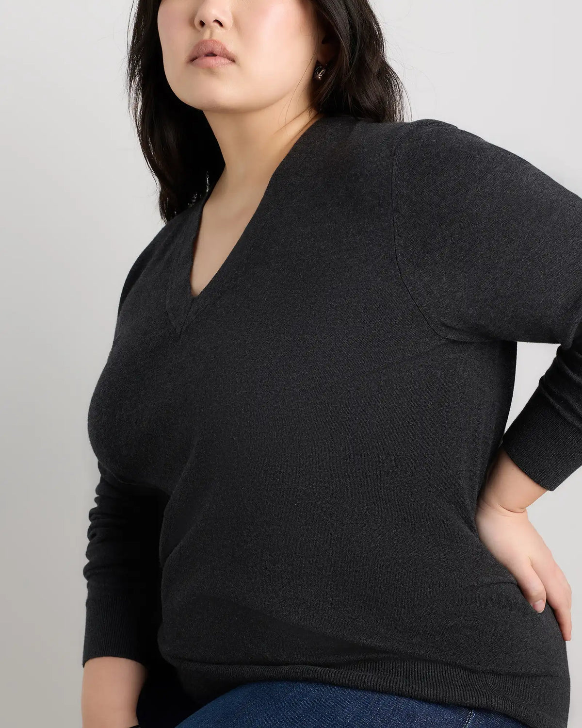 Lightweight Cotton Cashmere V-Neck Sweater