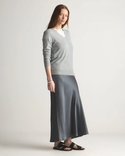 Lightweight Cotton Cashmere V-Neck Sweater