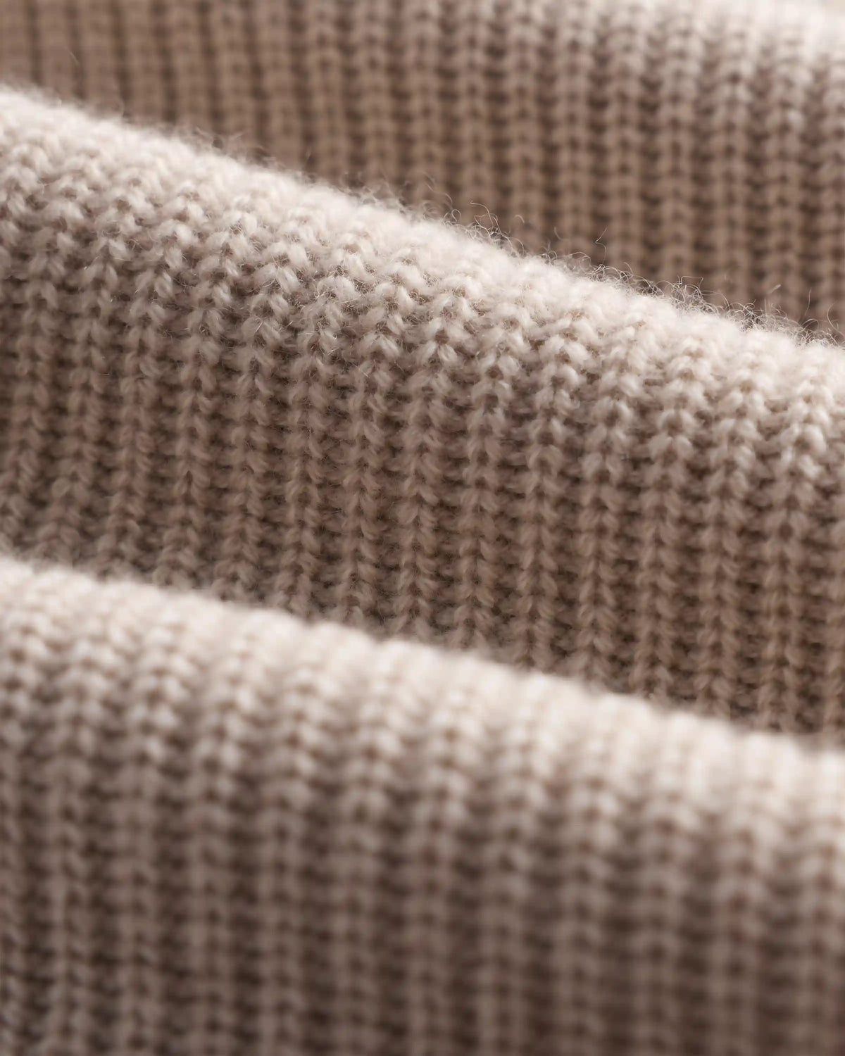 Mongolian Cashmere Fisherman Turtleneck Sweater