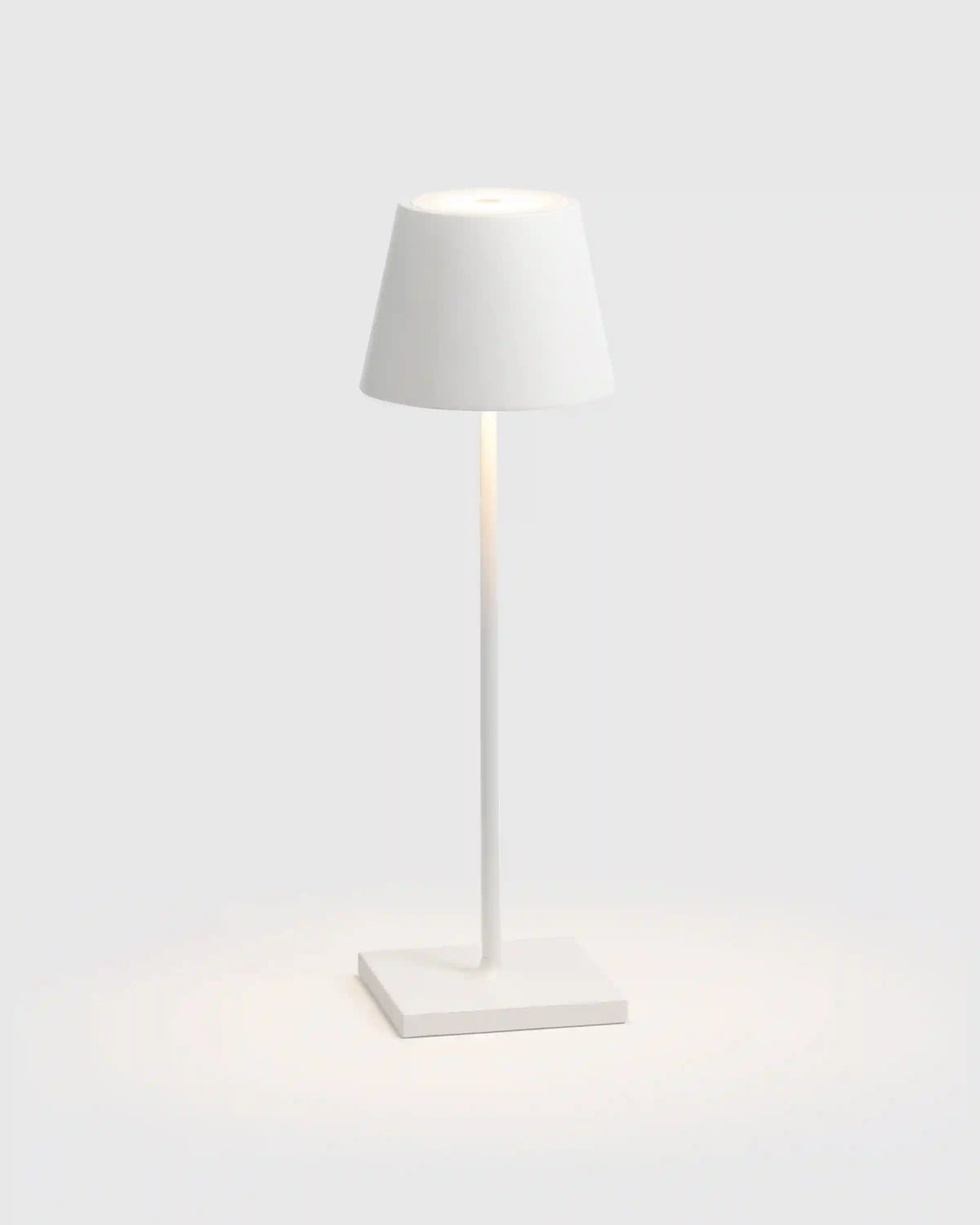 Poldina Pro Rechargeable Table Lamp by Zafferano