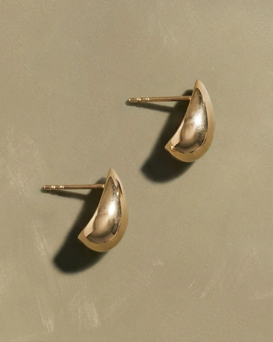14K Gold Small Teardrop Earrings